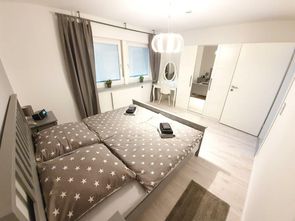Tolle 125M² Erdgeschosswohnung Im Einzelhaus كالتنكيرشن المظهر الخارجي الصورة