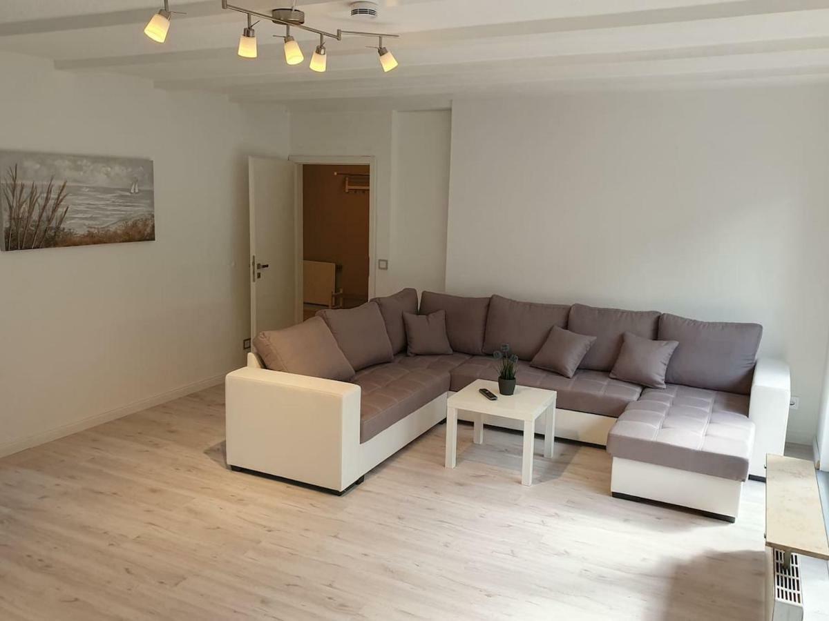 Tolle 125M² Erdgeschosswohnung Im Einzelhaus كالتنكيرشن المظهر الخارجي الصورة